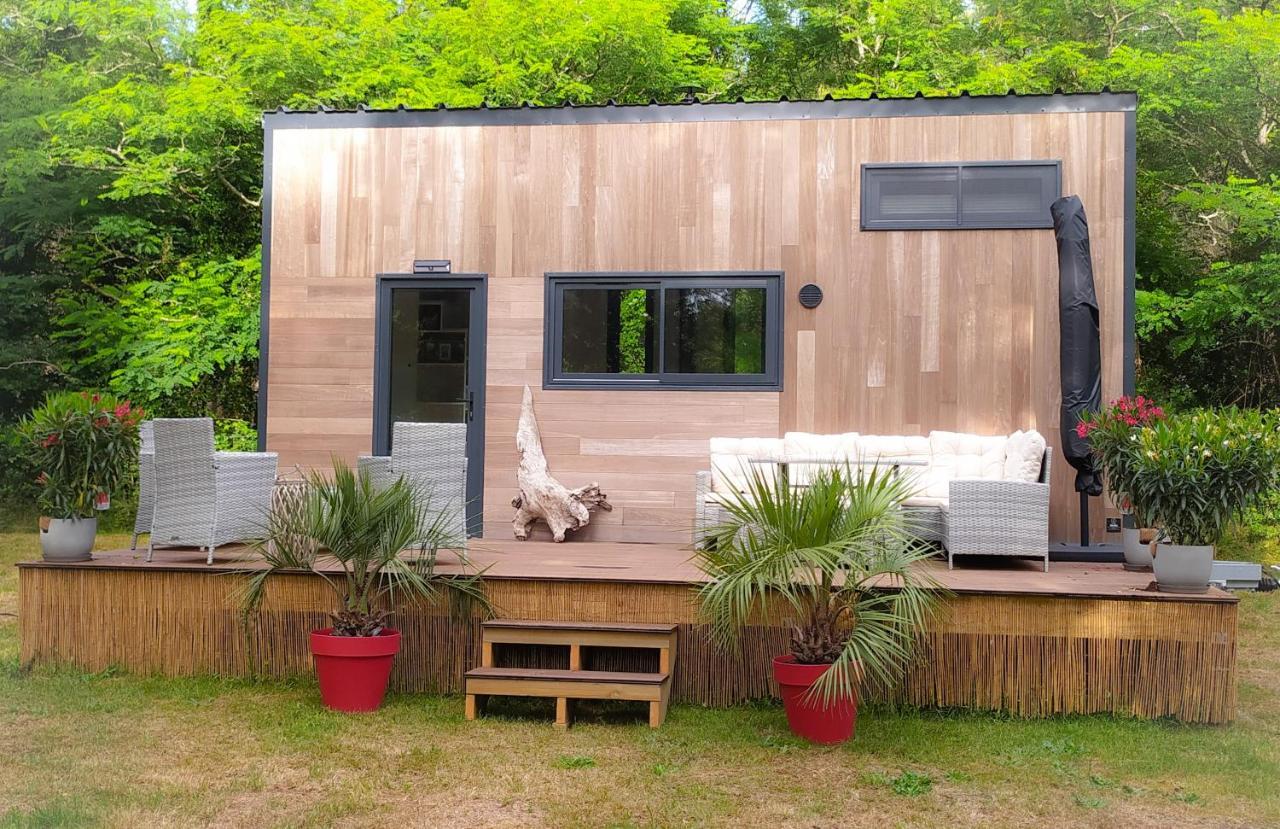Tiny House Chez Caroline Villa Gaillan-en-Medoc Bagian luar foto